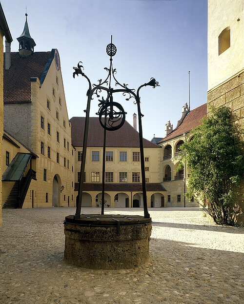 Burg Traunitz Innenhof